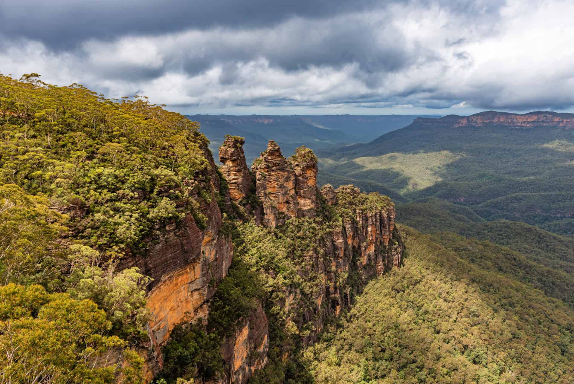 blue mountains